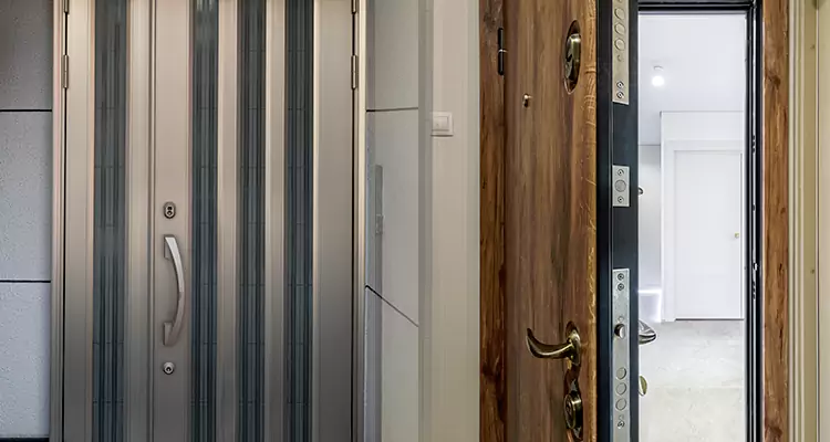 Burglar Proof Front Door Repair in Myrtle Grove, FL