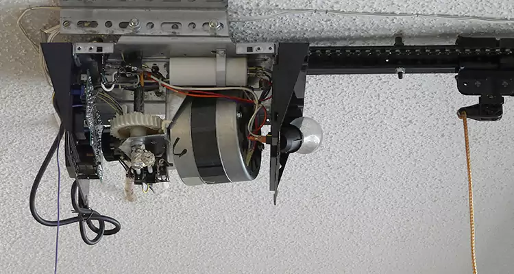 Emergency Garage Door Opener Repair in Myrtle Grove, FL