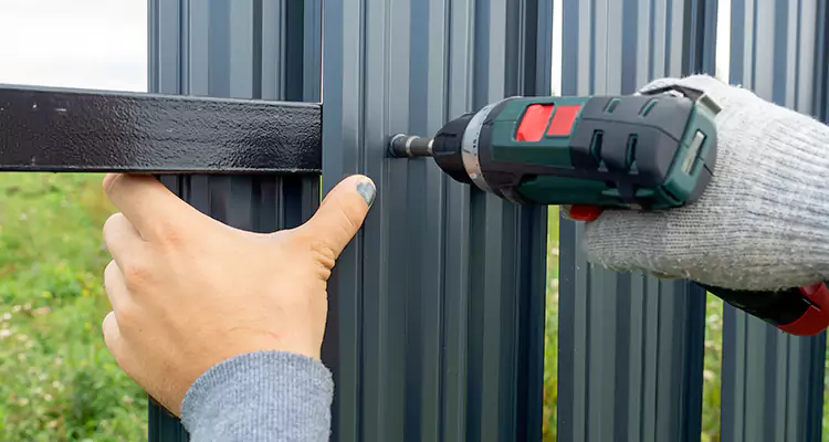 Metal Gate Repair in Myrtle Grove, FL