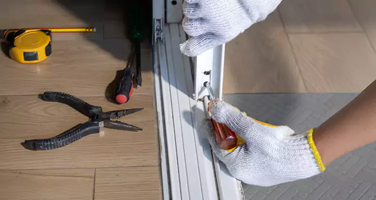 Screen Door Wheel Replacement in Myrtle Grove, FL