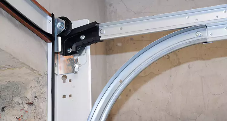 Maintain Liftmaster Garage Door Off Track in Myrtle Grove, FL