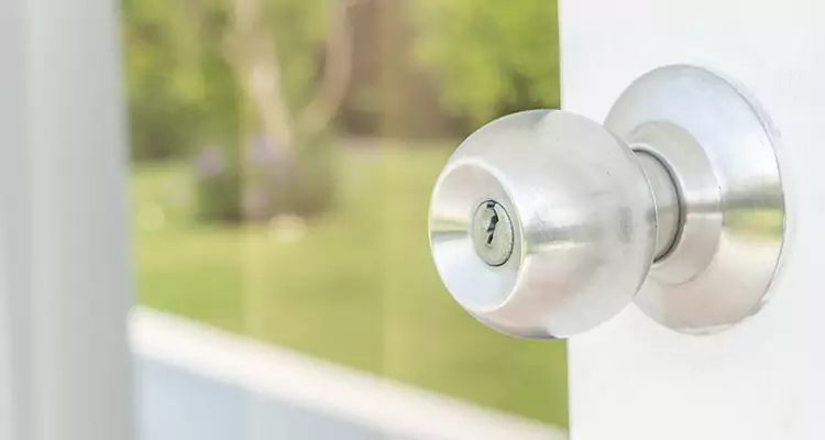 Patio Door Mechanism Jammed in Myrtle Grove, FL