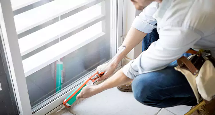 Dap Window Caulk Repair in Myrtle Grove, FL